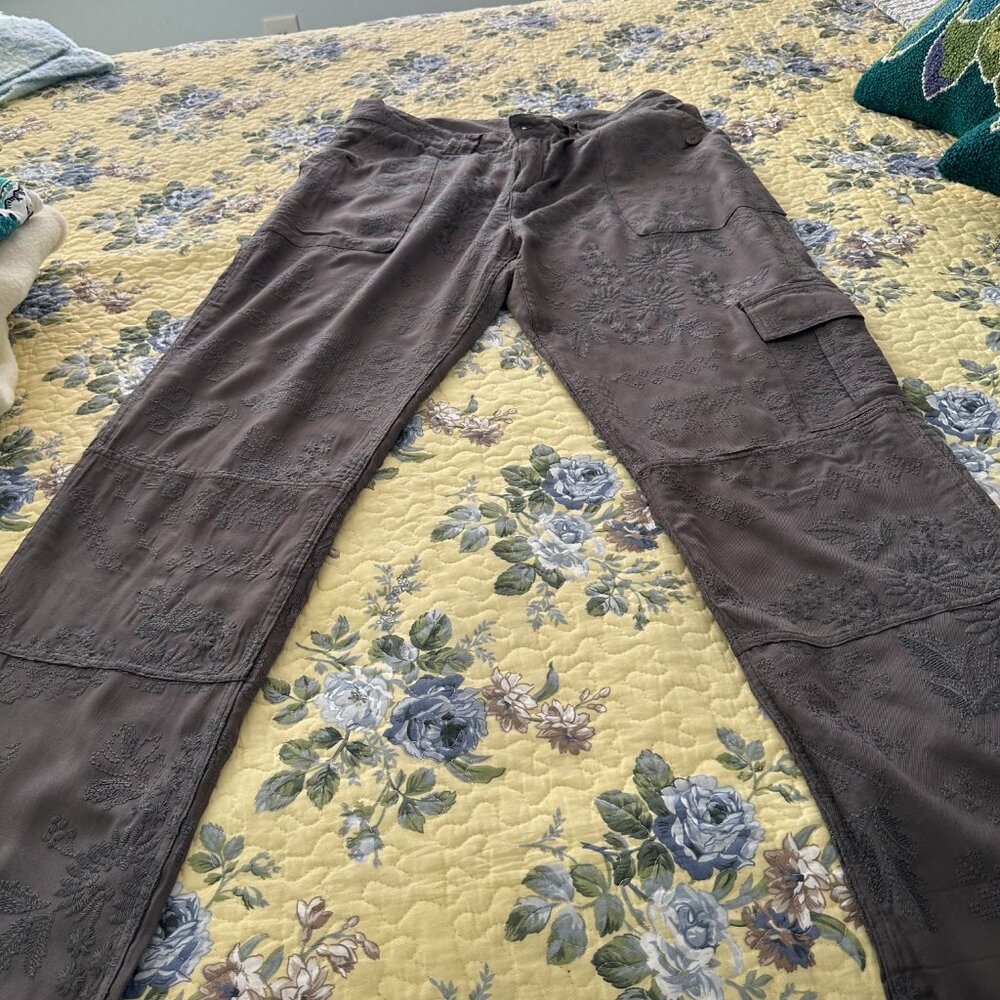 Sundance cargo pants, size 8, grey w/embroidery, New